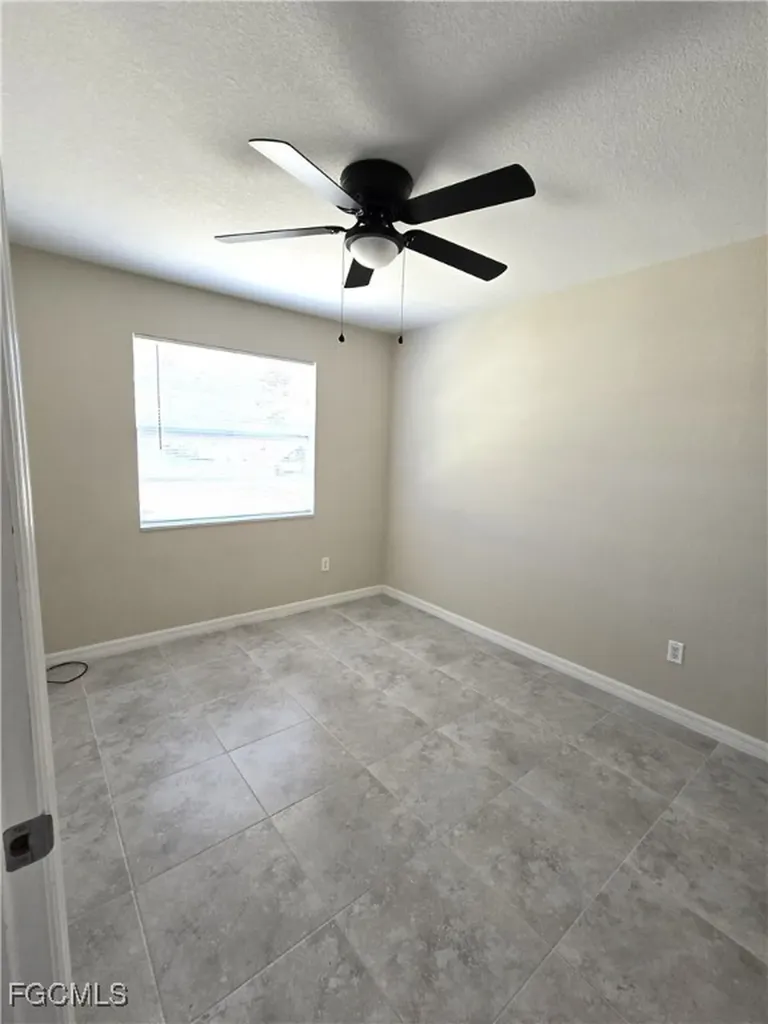 2222/2224 Virginia Avenue Fort Myers FL 33905