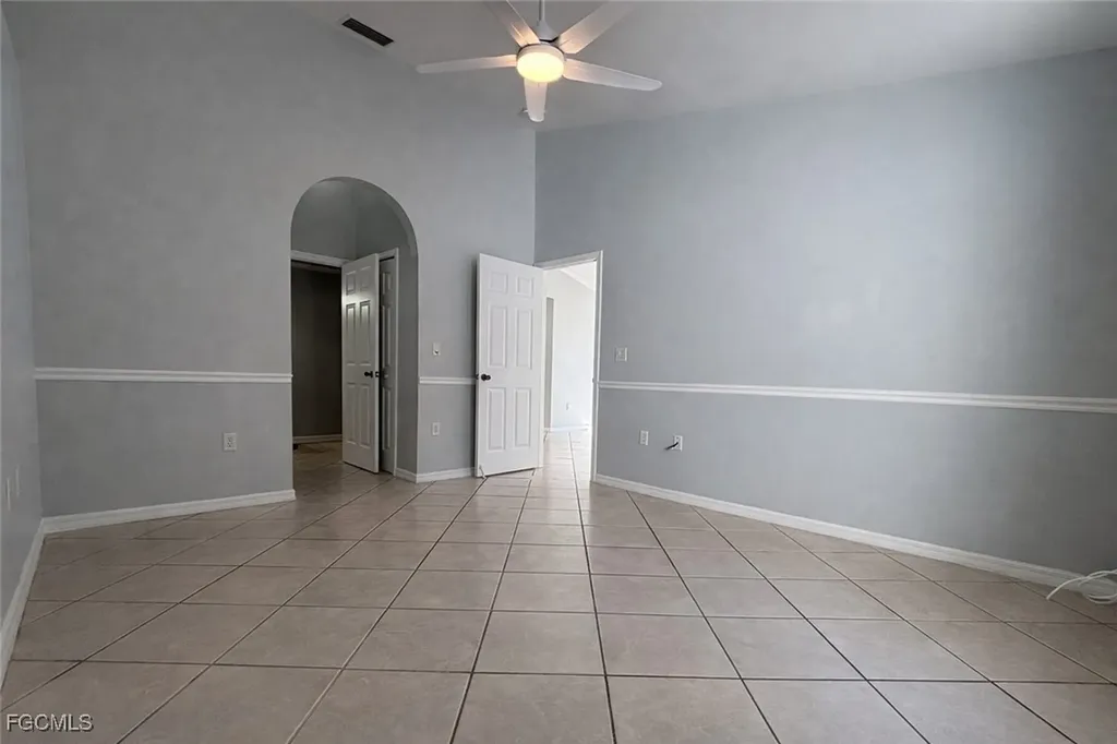 3216 SW 7th Place Cape Coral FL 33914