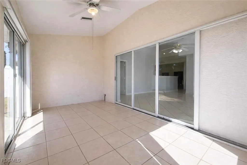 3216 SW 7th Place Cape Coral FL 33914