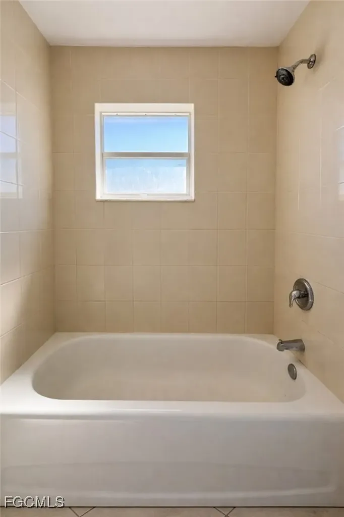 3216 SW 7th Place Cape Coral FL 33914
