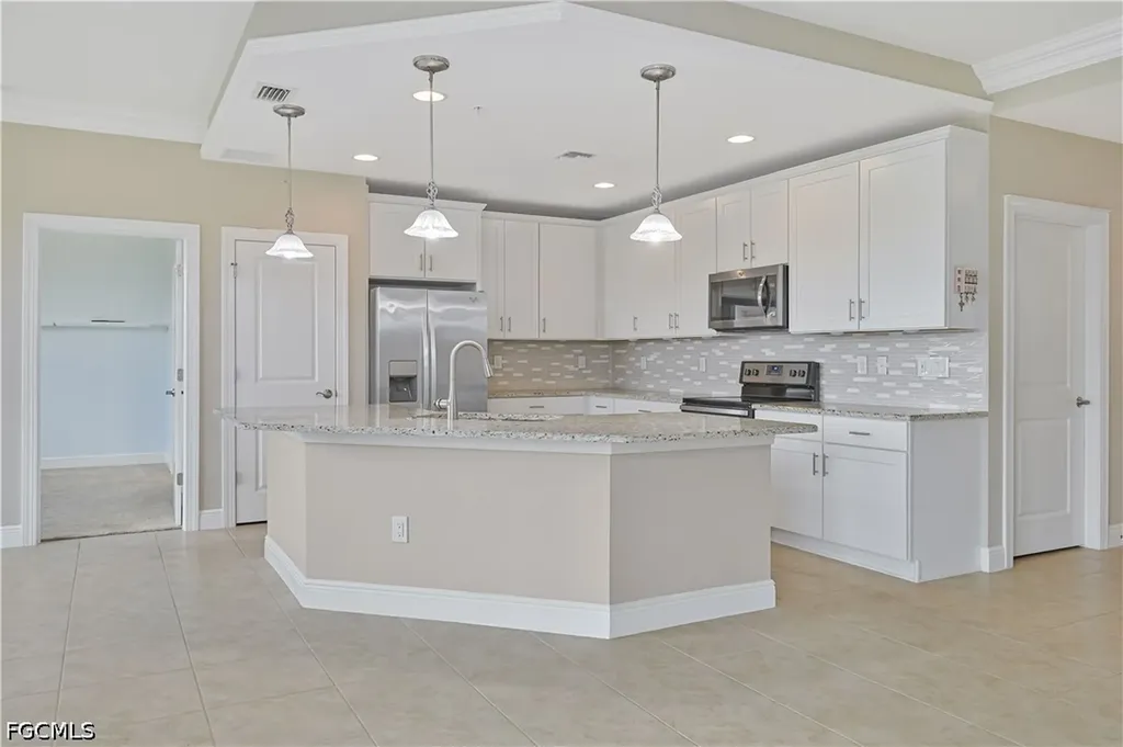 11765 Grand Belvedere Way Fort Myers FL 33913