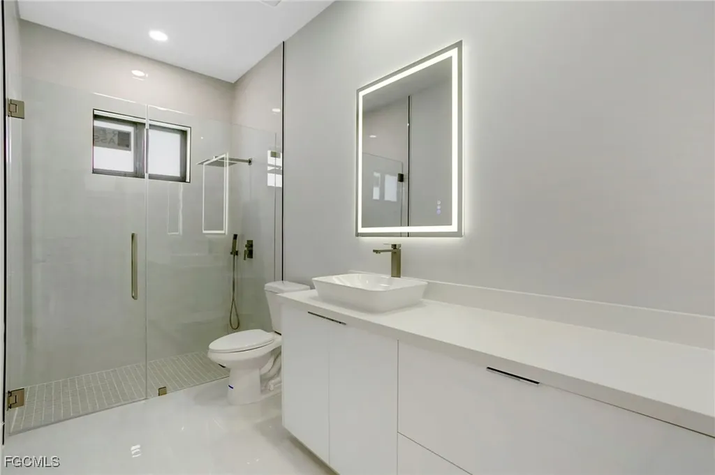 243 SW 24th Place Cape Coral FL 33991