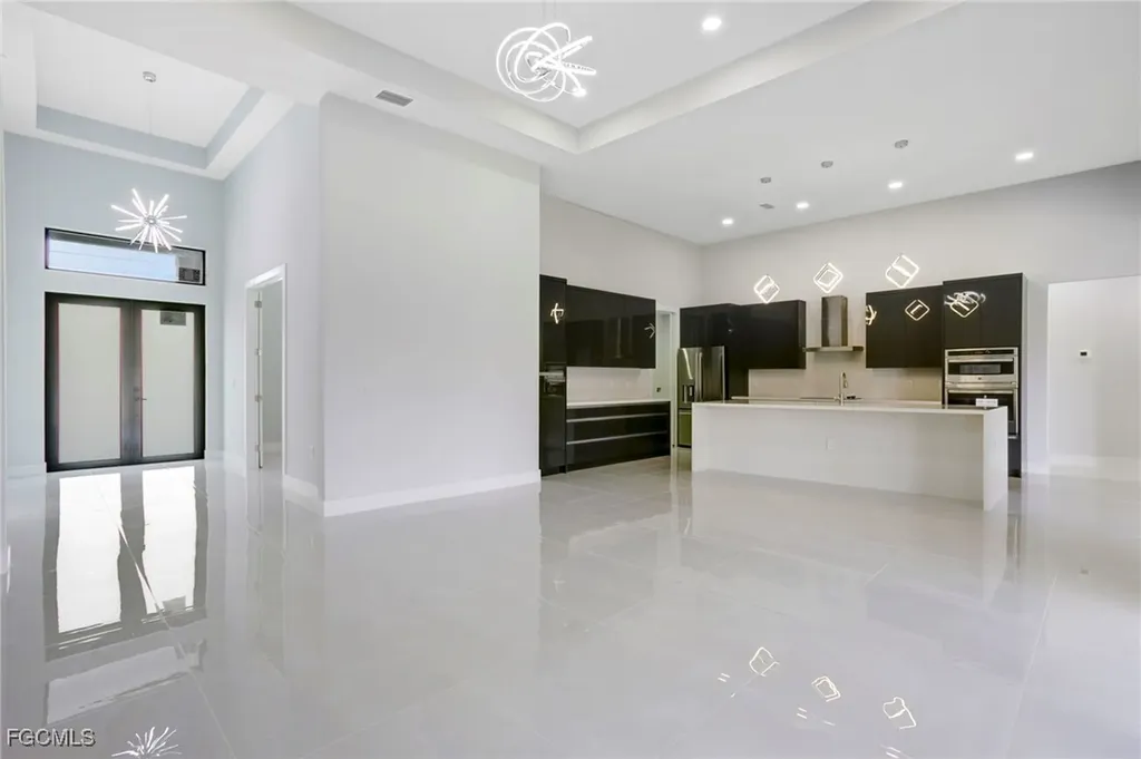 243 SW 24th Place Cape Coral FL 33991