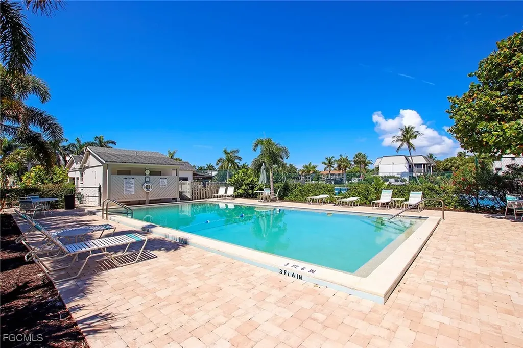 760 Sextant Drive Sanibel FL 33957
