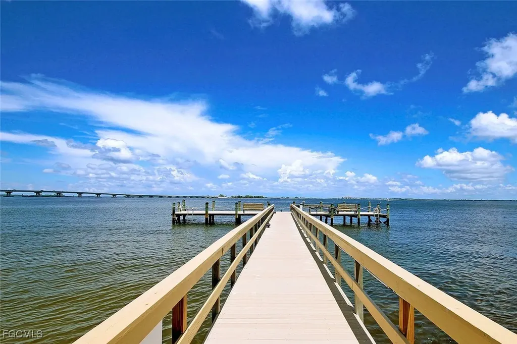 760 Sextant Drive Sanibel FL 33957