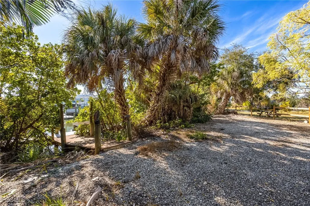 3557 Sea Holly Lane St. James City FL 33956
