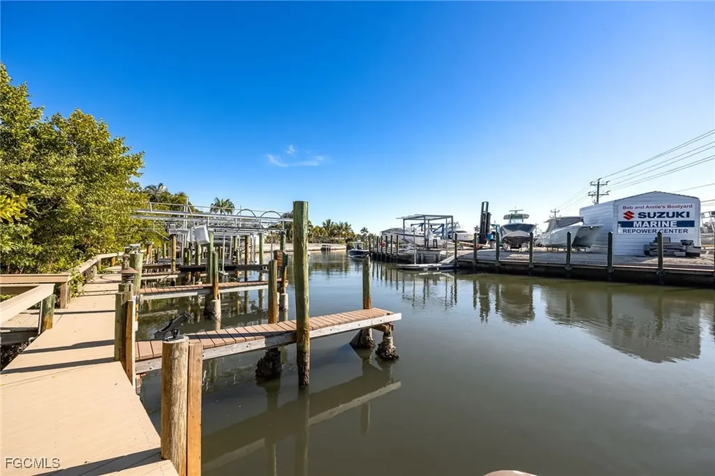 3557 Sea Holly Lane St. James City FL 33956