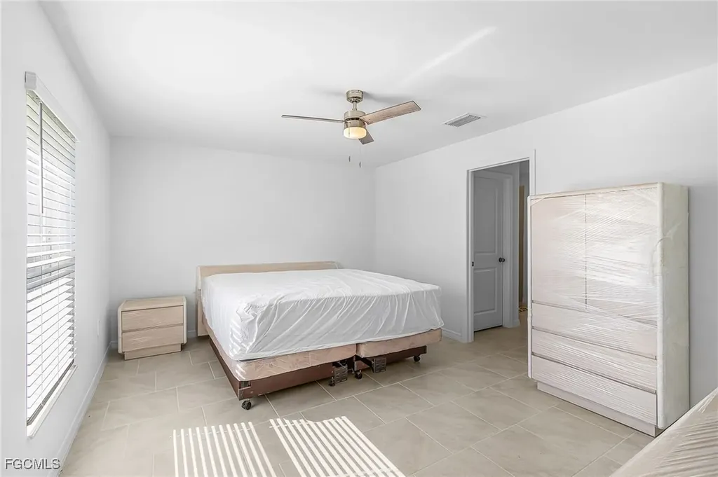 17561 Monte Isola Way North Fort Myers FL 33917
