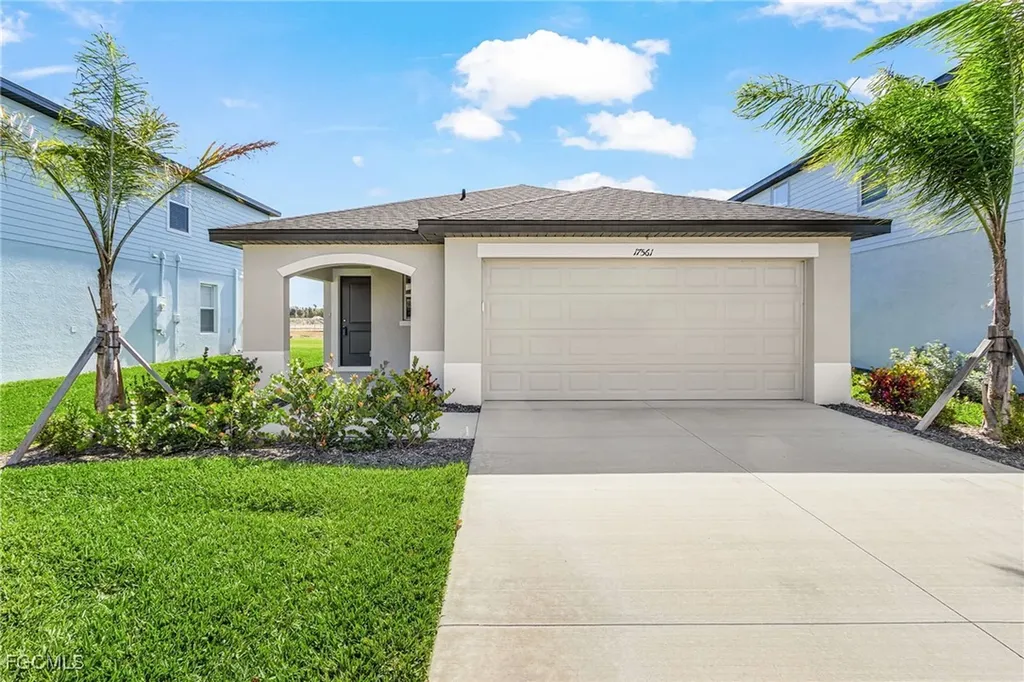 17561 Monte Isola Way North Fort Myers FL 33917