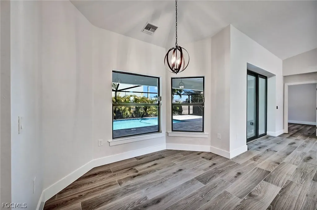 3613 NW 1st Street Cape Coral FL 33993