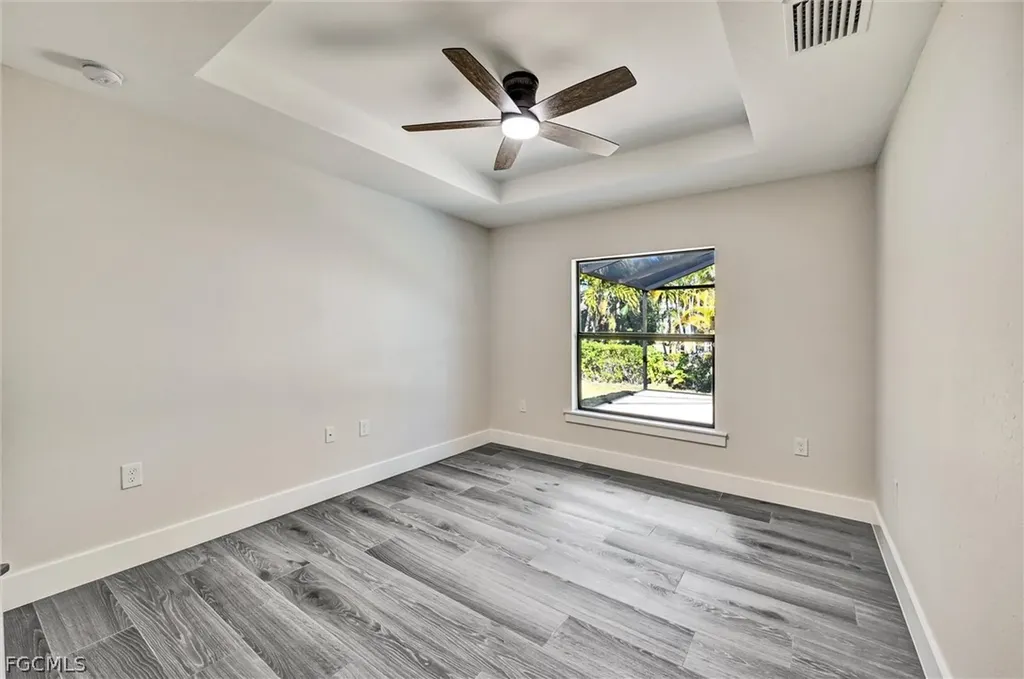 3613 NW 1st Street Cape Coral FL 33993