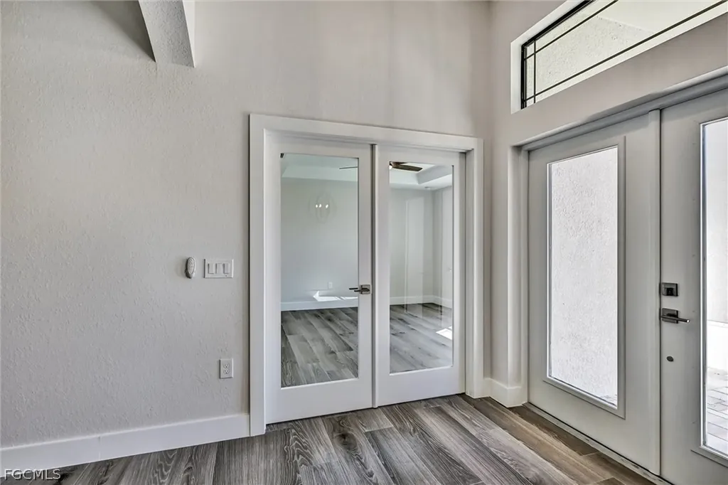 3613 NW 1st Street Cape Coral FL 33993
