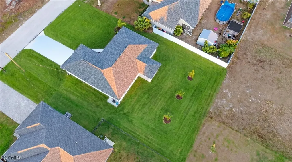 1706 NW 5th Street Cape Coral FL 33993