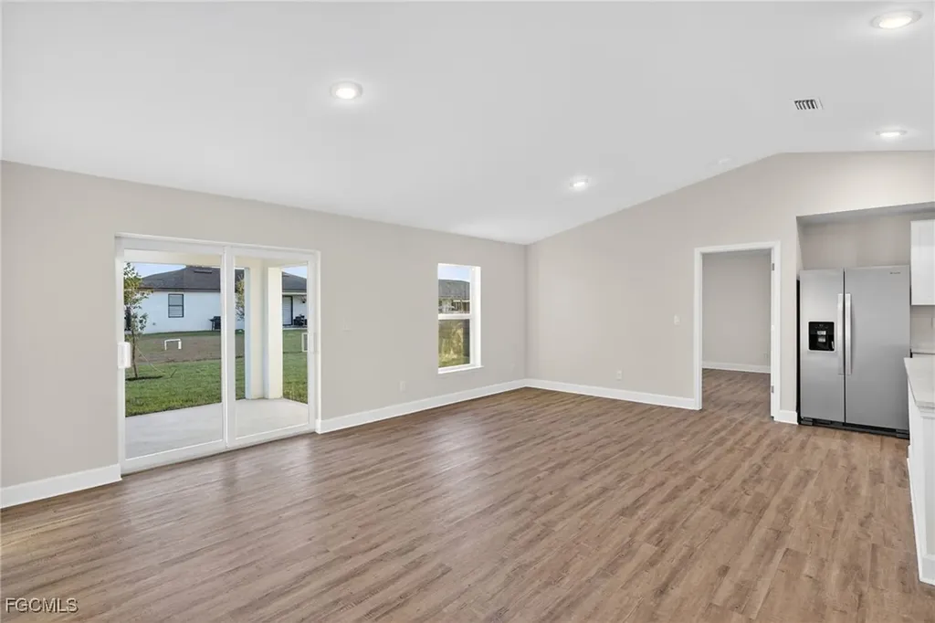 1706 NW 5th Street Cape Coral FL 33993