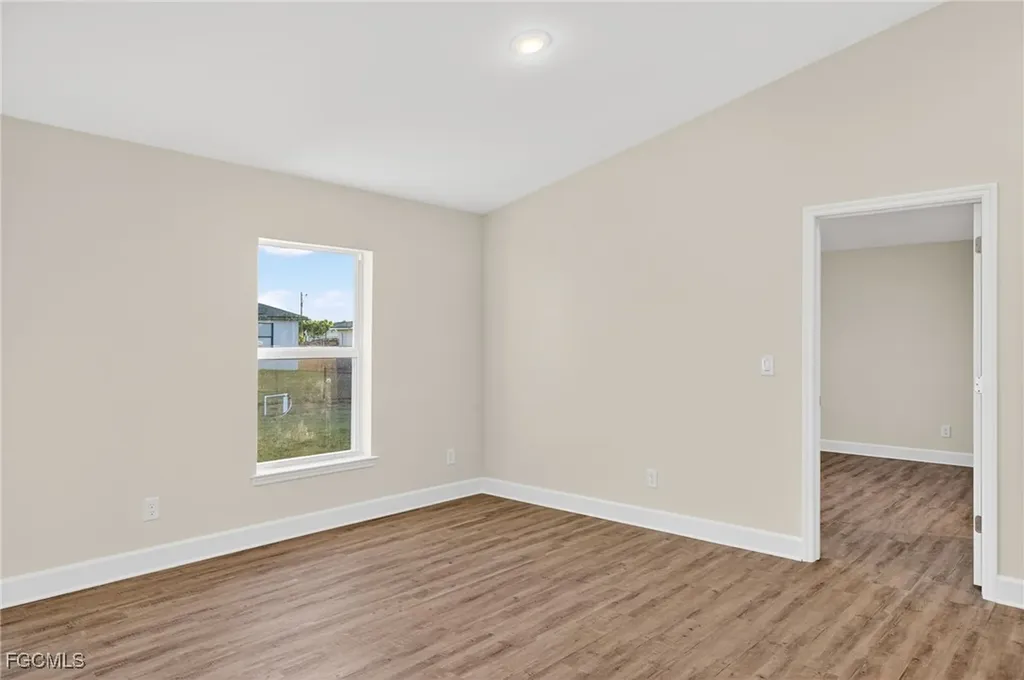 1706 NW 5th Street Cape Coral FL 33993