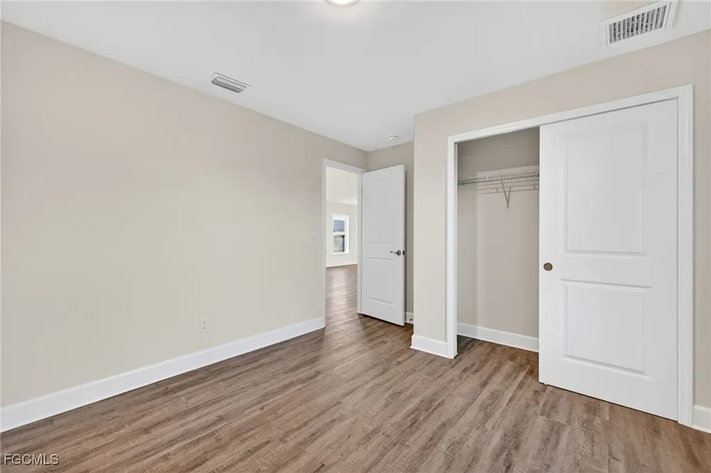 1706 NW 5th Street Cape Coral FL 33993