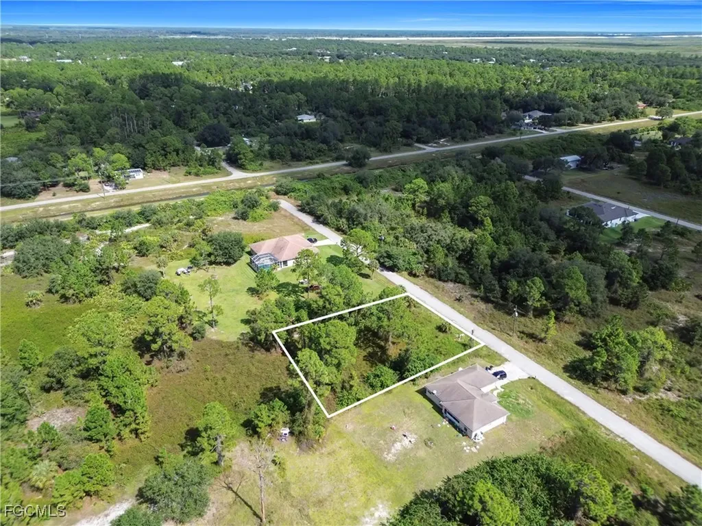 1915 Louis Avenue Lehigh Acres FL 33972