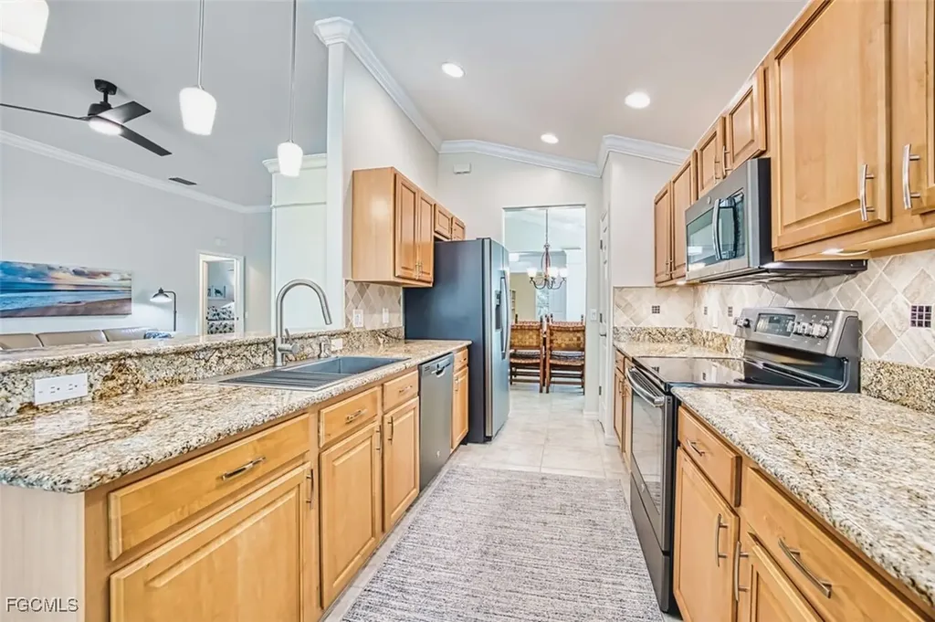 9543 Hemingway Lane Fort Myers FL 33913