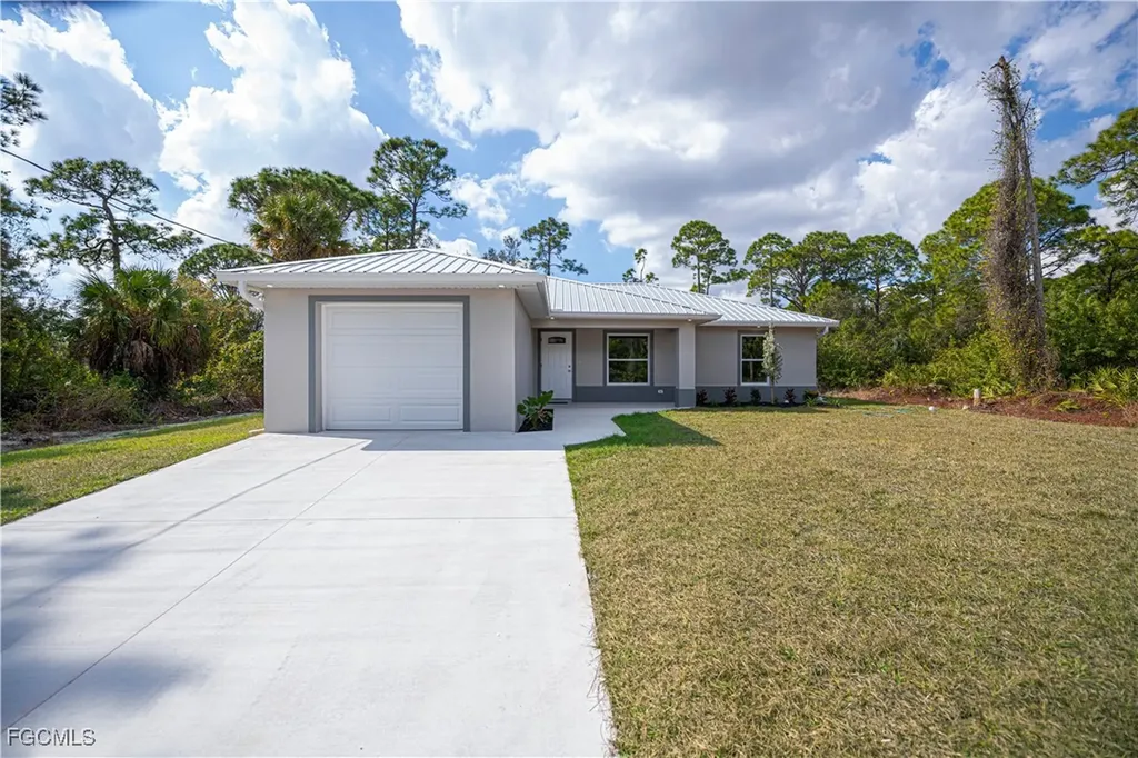 6203 Hob Court Labelle FL 33935