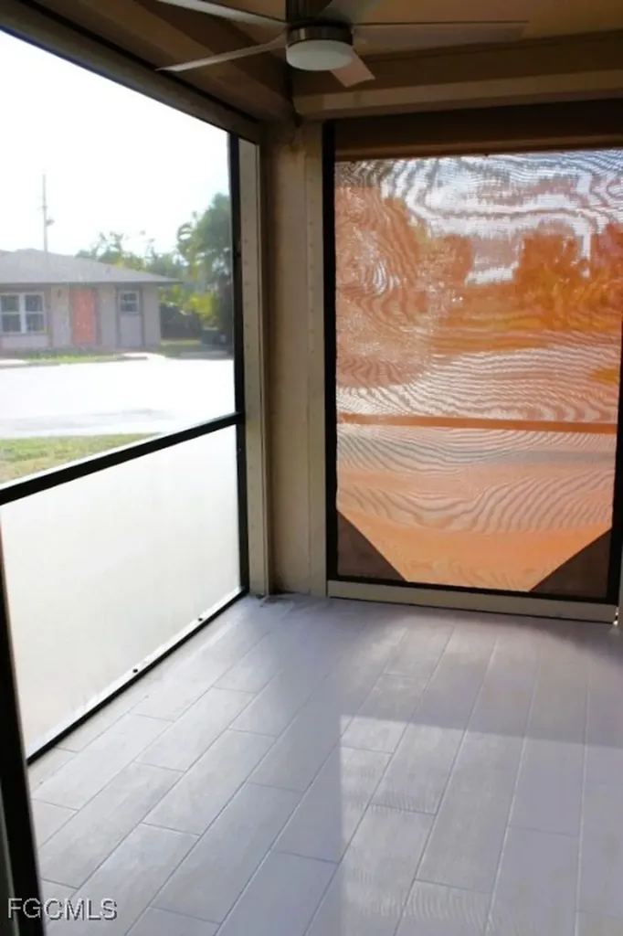 16881 Davis Road Fort Myers FL 33908