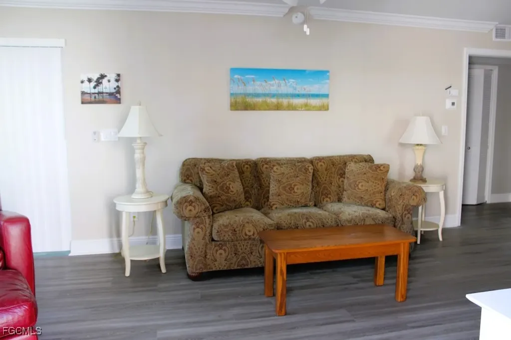 16881 Davis Road Fort Myers FL 33908