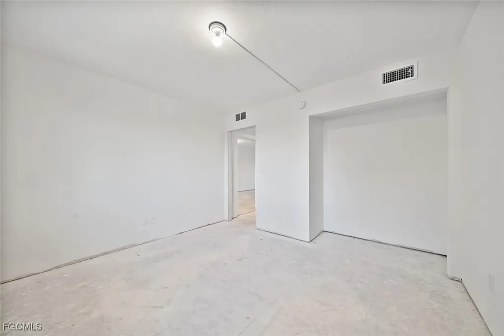 2737 W Gulf Drive Sanibel FL 33957