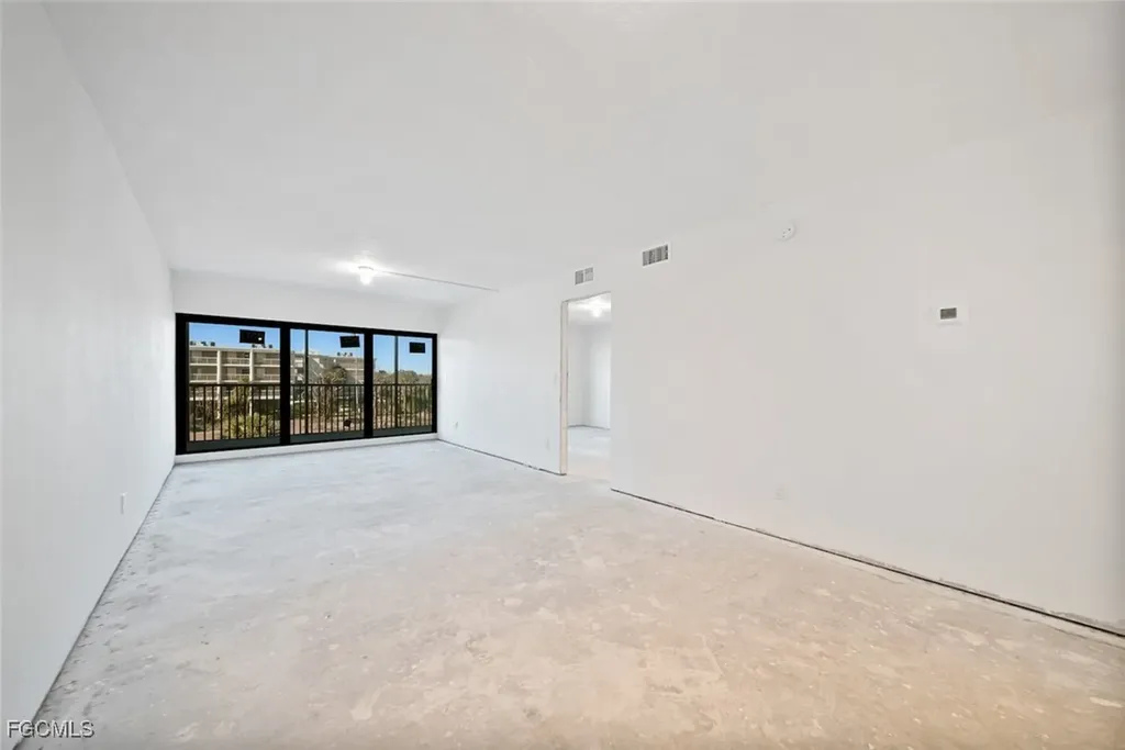 2737 W Gulf Drive Sanibel FL 33957