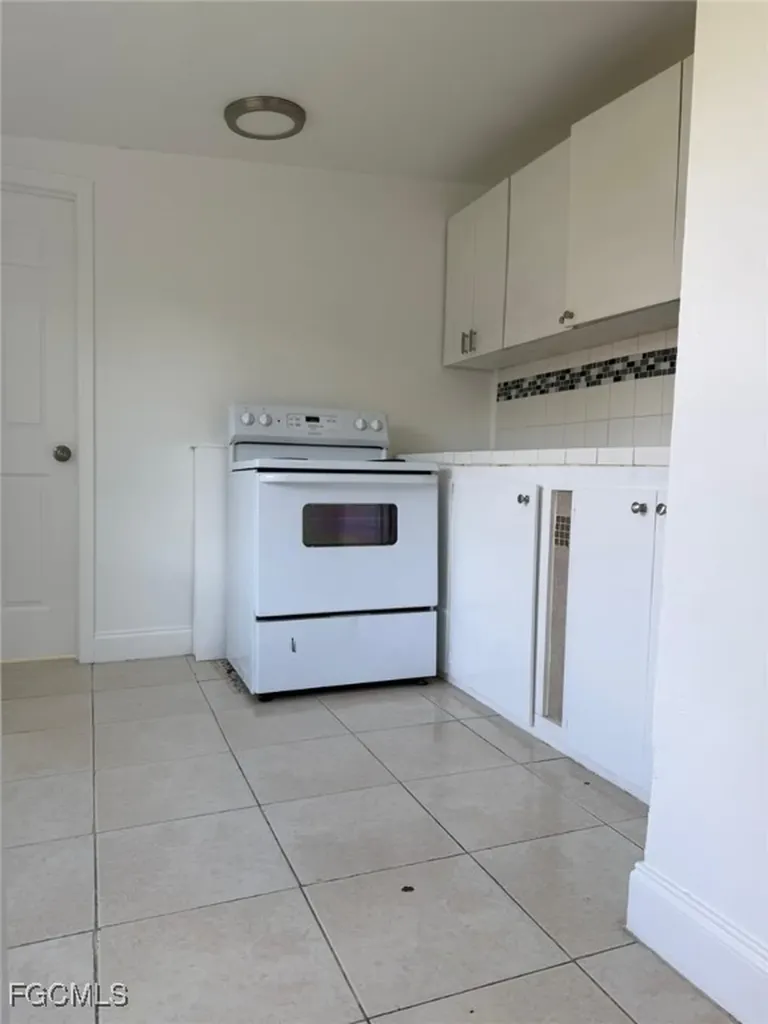 1248 Columbus Boulevard Fort Myers FL 33913