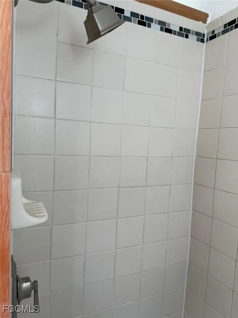 1248 Columbus Boulevard Fort Myers FL 33913