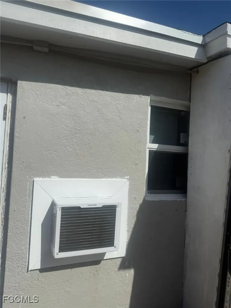 1248 Columbus Boulevard Fort Myers FL 33913