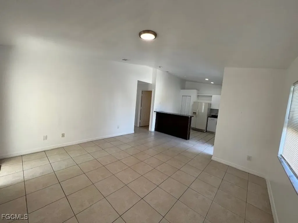 1248 Columbus Boulevard Fort Myers FL 33913