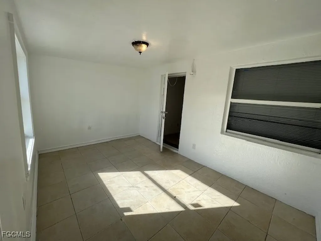 1248 Columbus Boulevard Fort Myers FL 33913