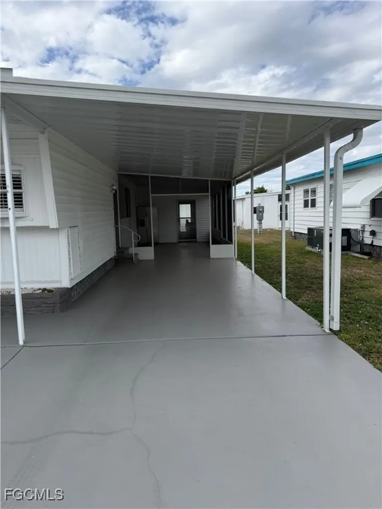 14511 Constitution Way North Fort Myers FL 33917