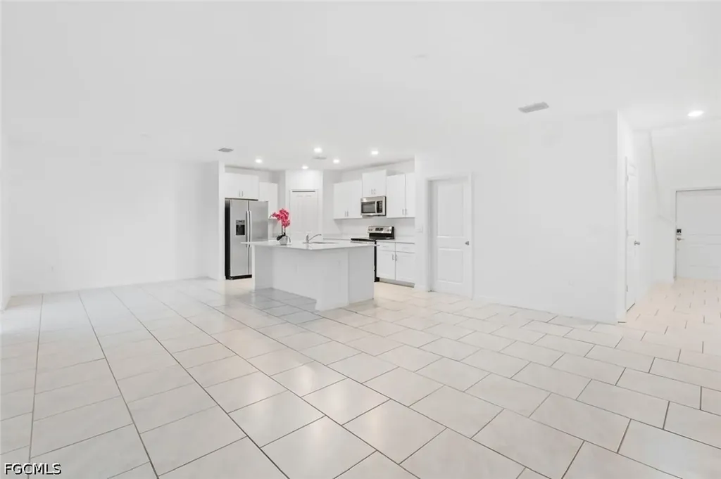 12230 Dakota Ridge Place Lehigh Acres FL 33974