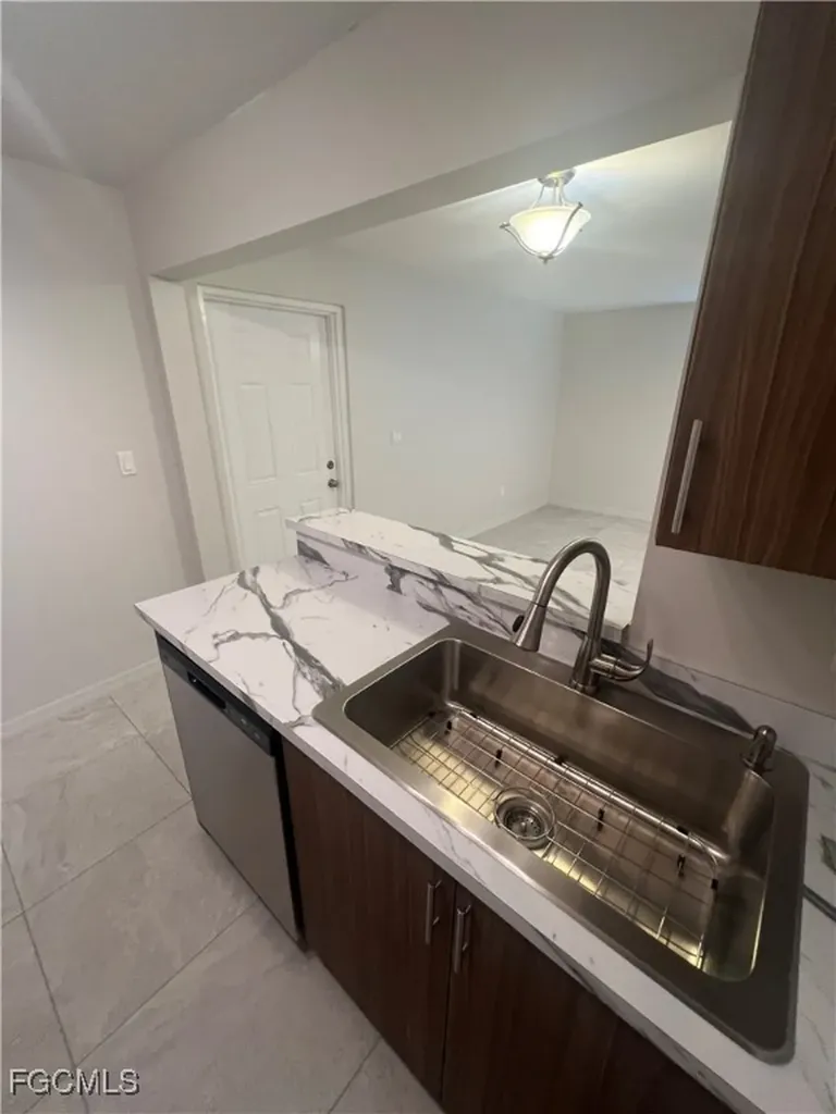 7961 Gladiolus Drive Fort Myers FL 33908