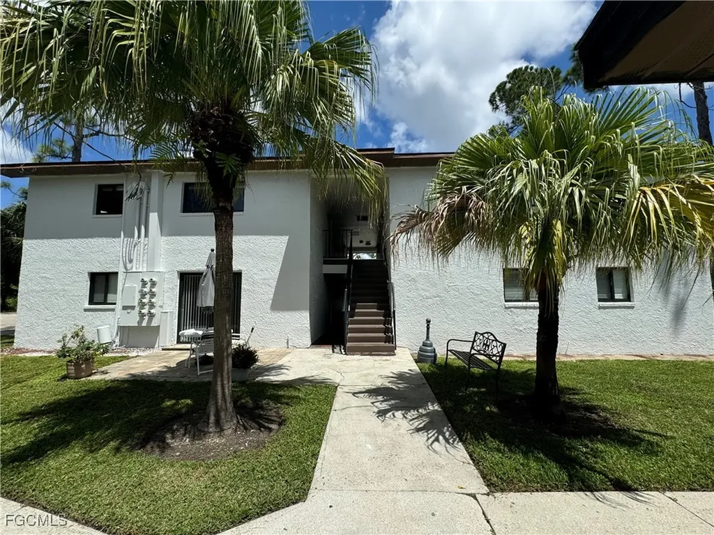 7961 Gladiolus Drive Fort Myers FL 33908