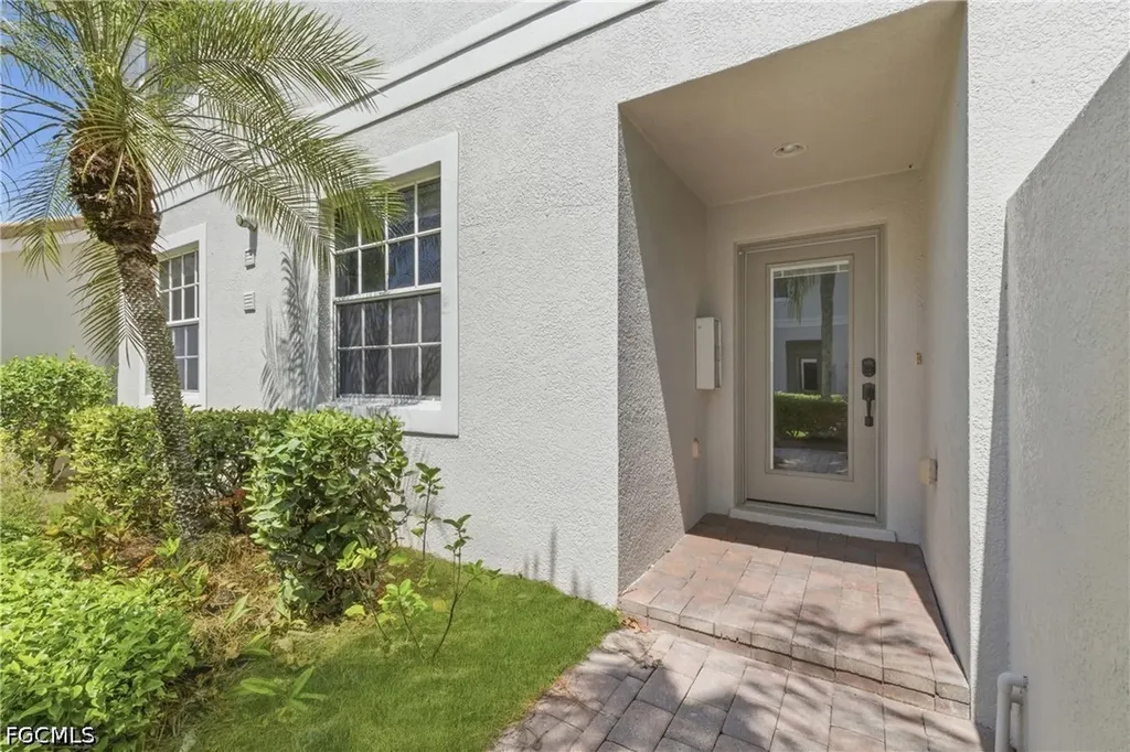 13081 Pebblebrook Point Circle Fort Myers FL 33905