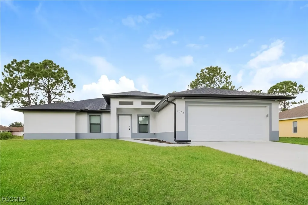 1005 Angelo Avenue Lehigh Acres FL 33971