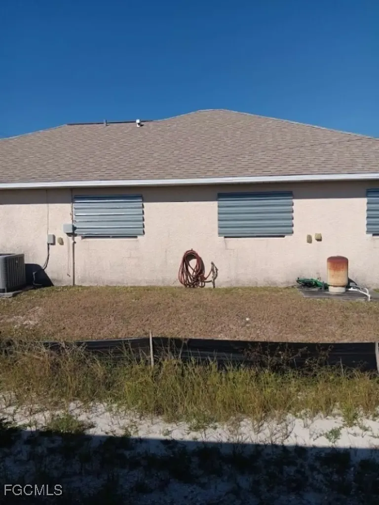 1017 Nelson Road N Cape Coral FL 33993