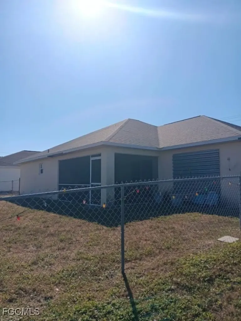 1017 Nelson Road N Cape Coral FL 33993