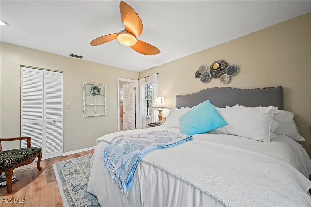 9290 Lake Park Drive Fort Myers FL 33919