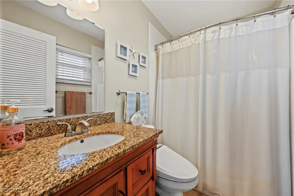 9290 Lake Park Drive Fort Myers FL 33919