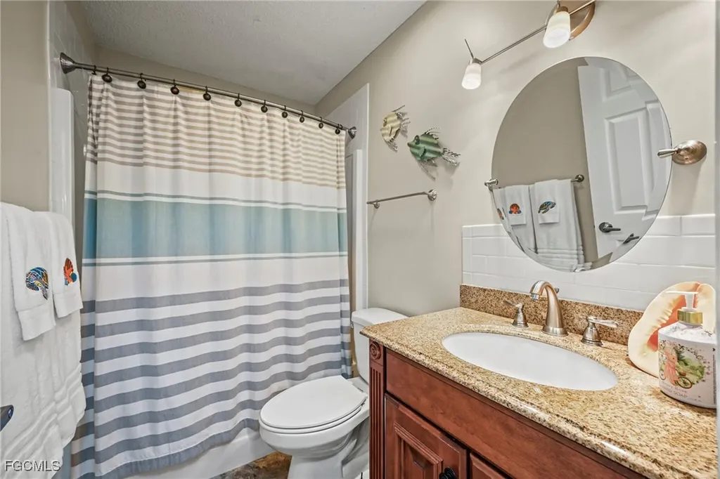 9290 Lake Park Drive Fort Myers FL 33919
