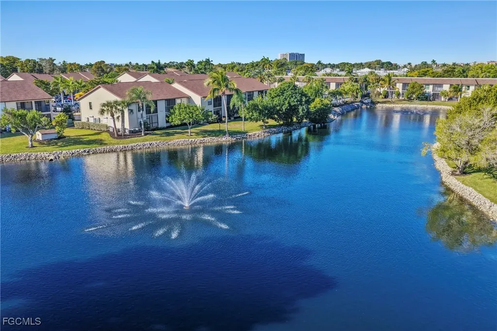 9290 Lake Park Drive Fort Myers FL 33919