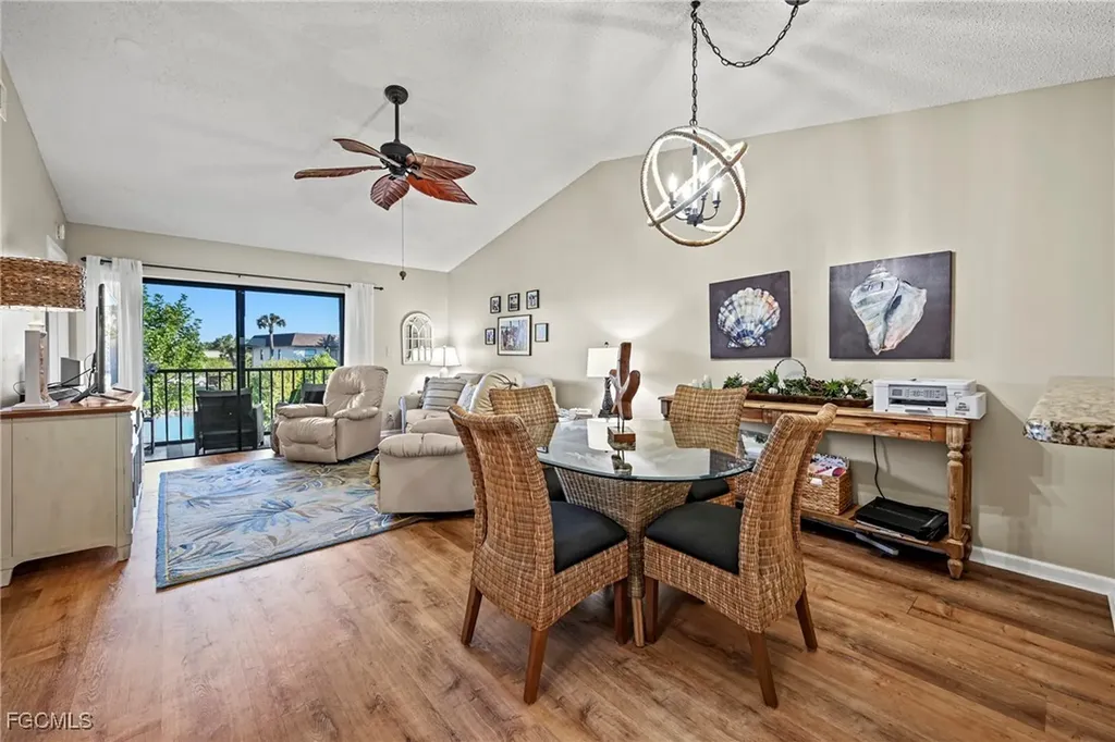 9290 Lake Park Drive Fort Myers FL 33919