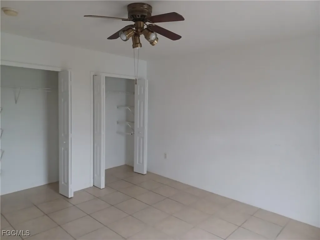 3020 SE Santa Barbara Place Cape Coral FL 33904
