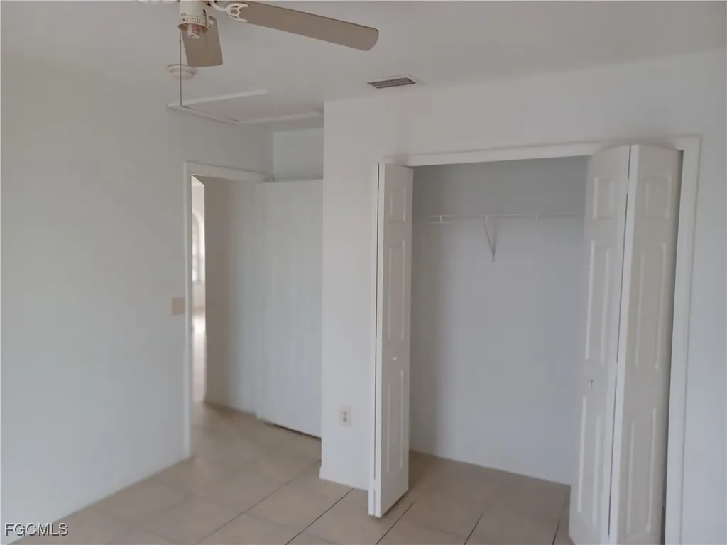 3020 SE Santa Barbara Place Cape Coral FL 33904