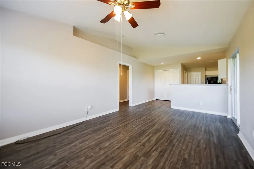 2805 Anita Avenue N Lehigh Acres FL 33971