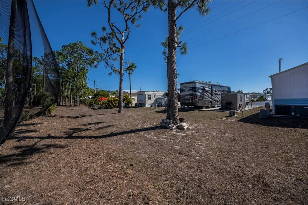 243 Caravan Circle North Fort Myers FL 33903