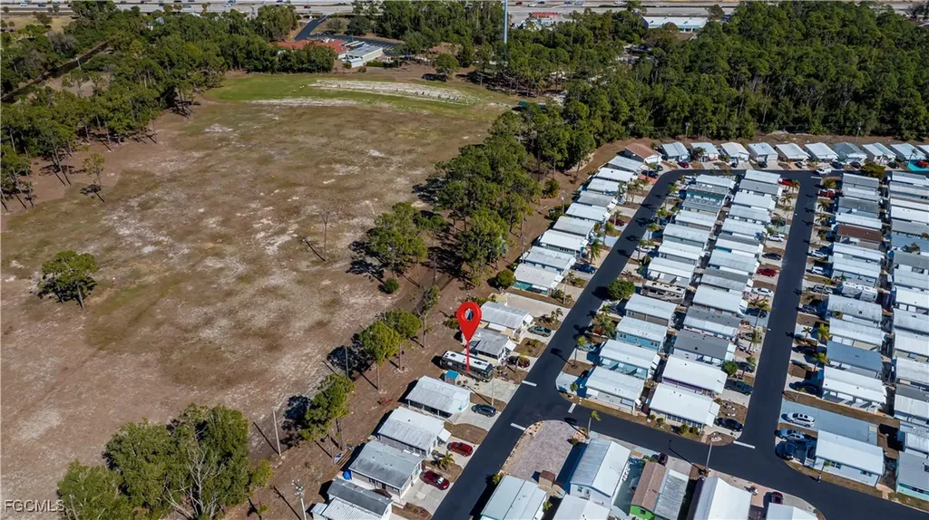 243 Caravan Circle North Fort Myers FL 33903